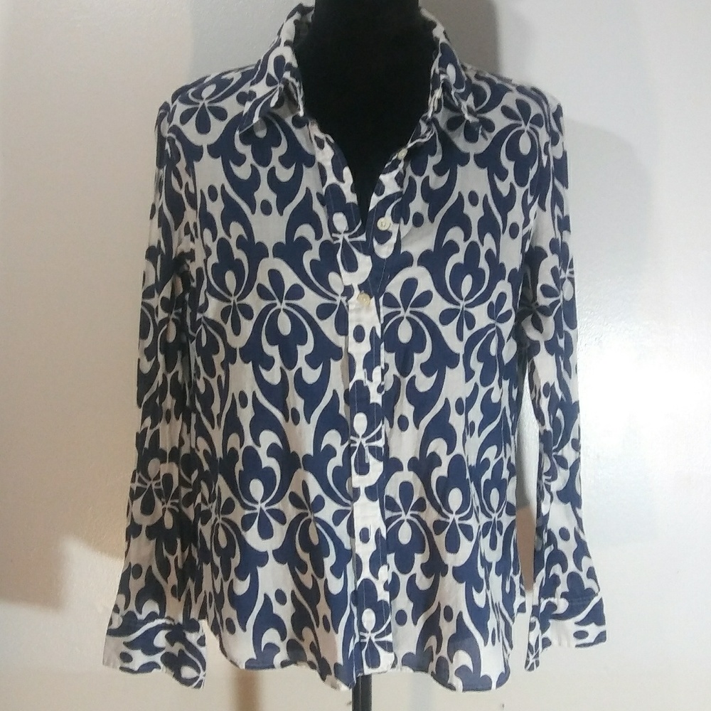 Womens Tommy Hilfiger dress shirt